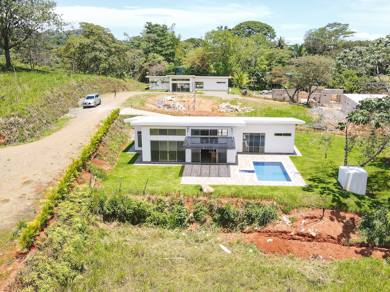 3 Bed Single Family Homes For Sale in Ojochal Costa Rica